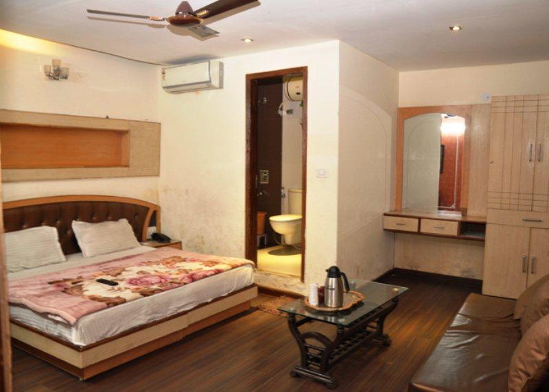 Hotel Splash Yeni Delhi Dış mekan fotoğraf